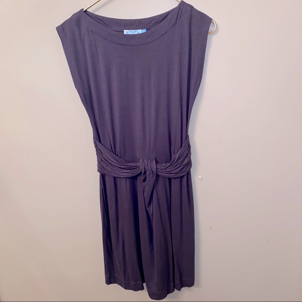Survival Dress‎
